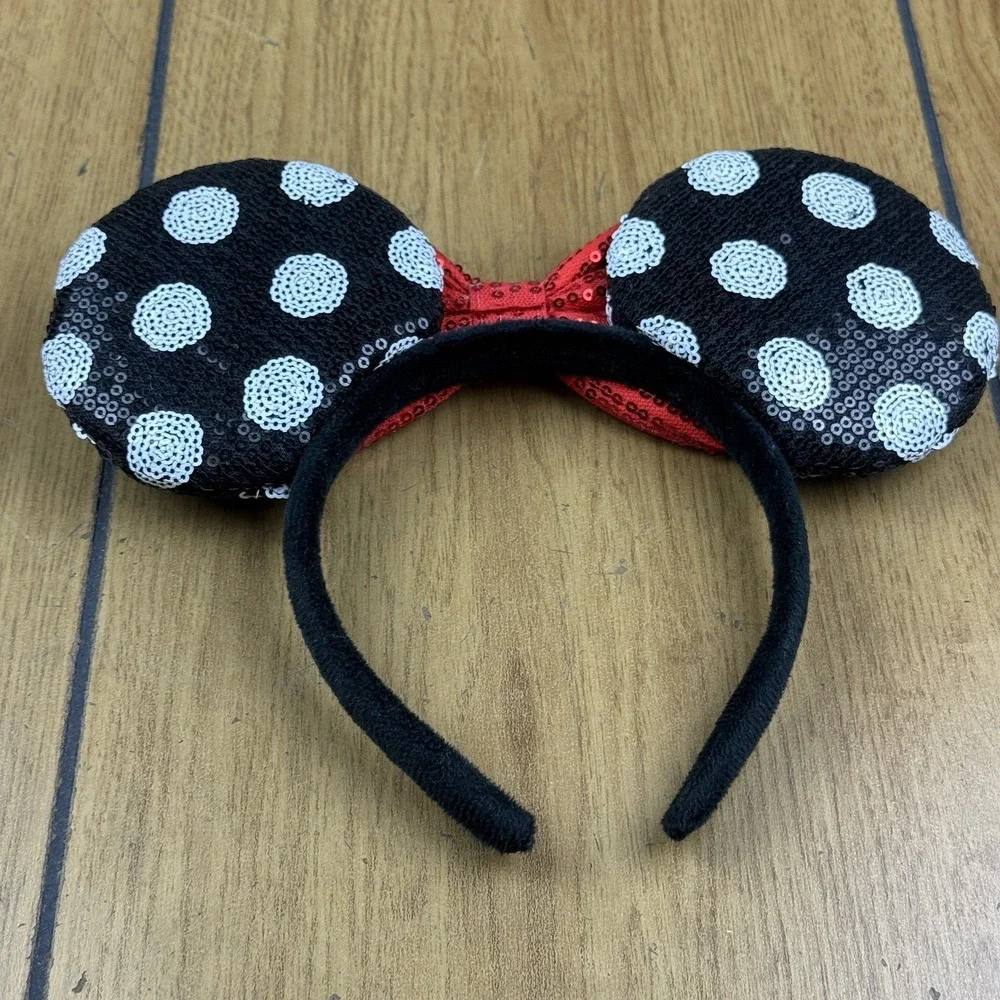 Disney Parks‎ Minnie Mouse Classic Red Polka Dot Bow Black Ears Sequin Headband